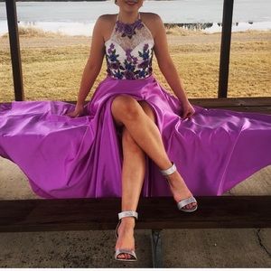 Purple floral prom dress💜
